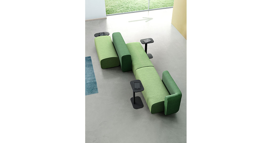 pouf-plus-sofa-modulare-f-farbiger-halle-lounge-noa-img-12